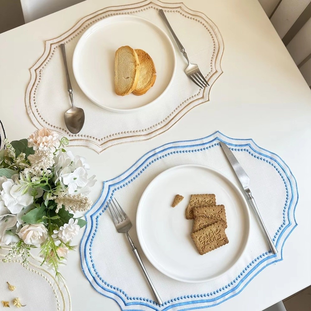 Linen Napkin Set - New Vintage Placemat Napkins Embroidered Fabric