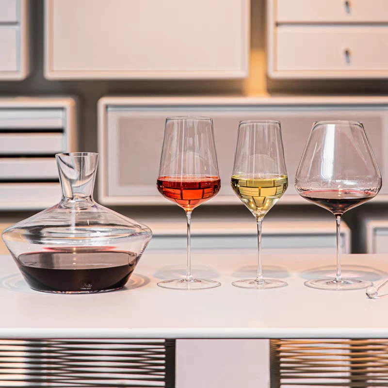 1PCS Burgundy Bordeaux Style U - Crystal Wine Glass review and price